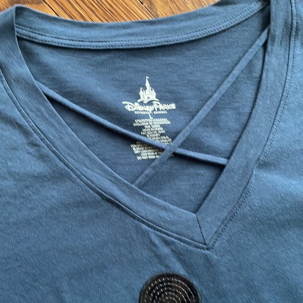 Disney T-shirt - Picture 3 of 3